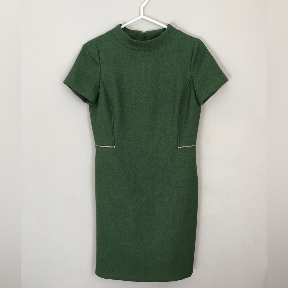 Taheri Dress Arthur S Levine size 4